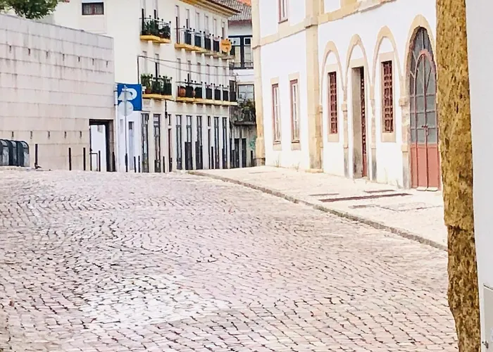 Pe Do Castelo Casinha
